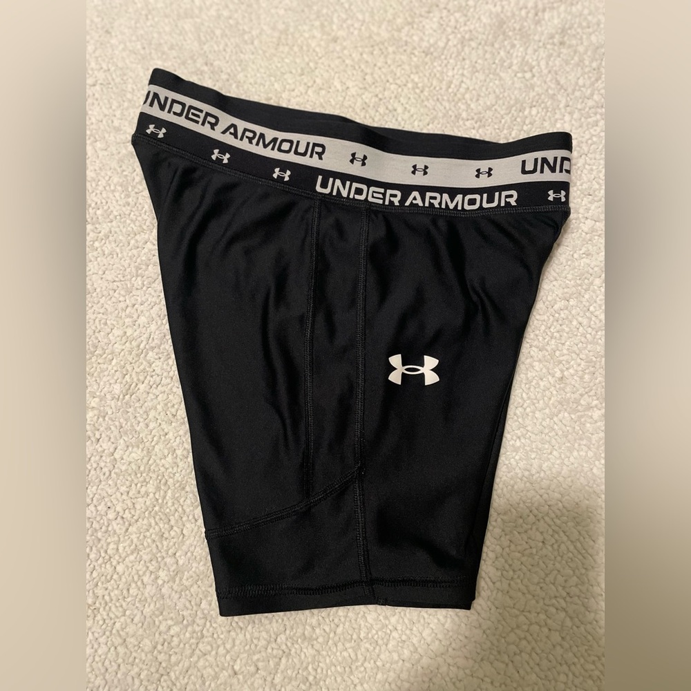 Under Armour HeatGear Youth Large Compression Shorts Black YLG